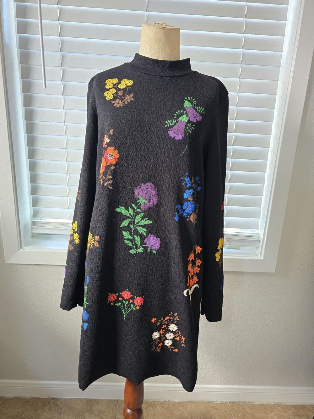 Zara black floral Long Sleeve shift dress Sz S Whimsigoth, Indie, Moody Floral